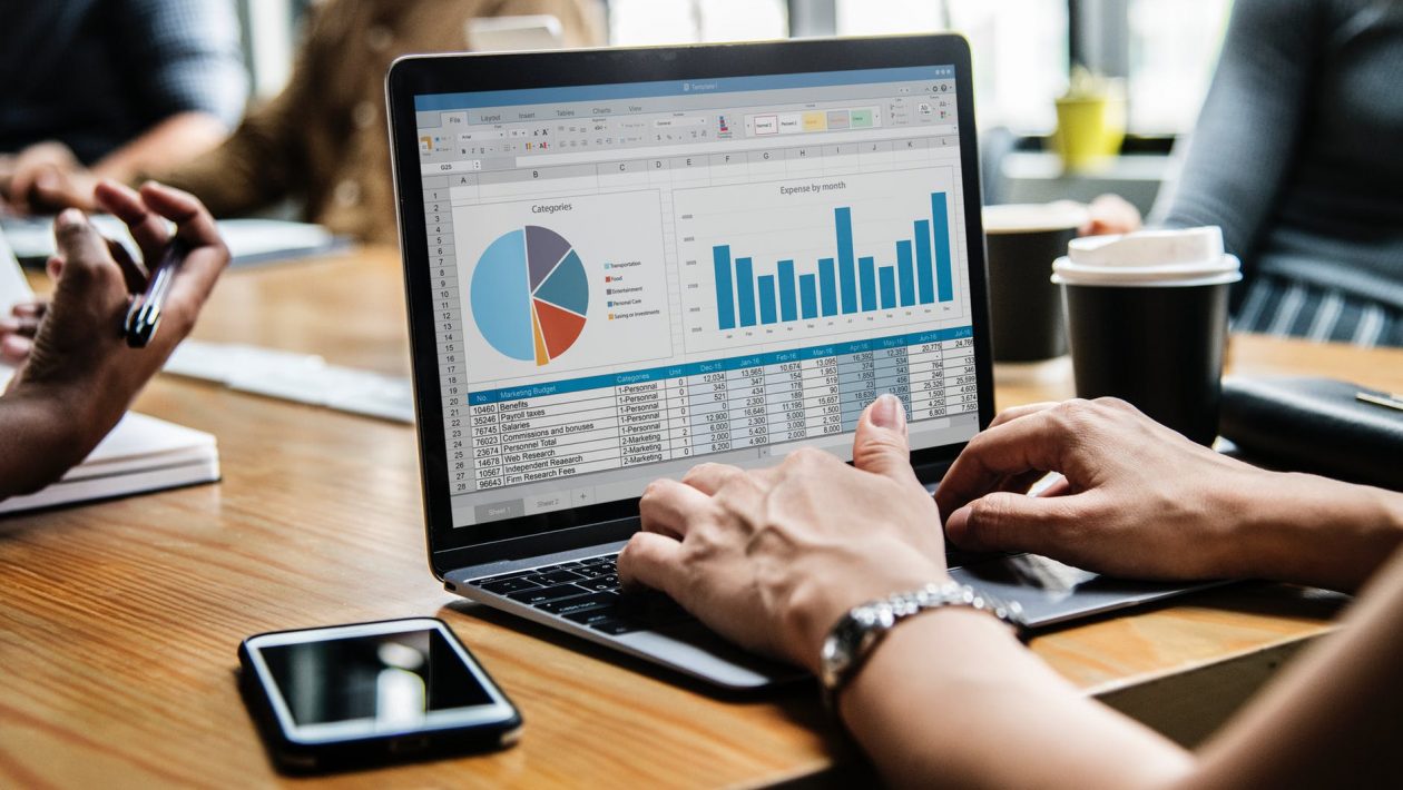 How to Get Success in Marketing as a Woman by Going Digital?