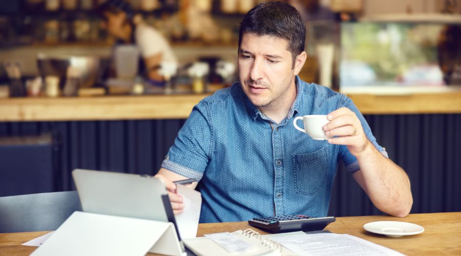 Reasons Why Small Business Owners Should Pay Theirself